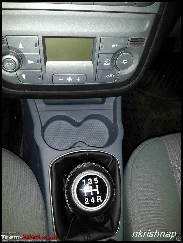 2014 Fiat Punto Evo - Test Drive & Review-old-punto-cup-holder.jpg