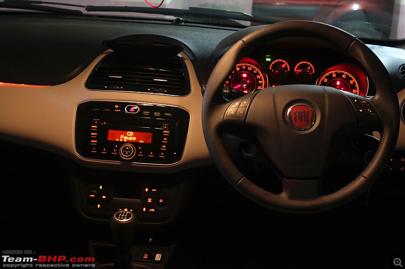 A love affair: Fiat Punto Evo 1.3L MJD. EDIT - sold!-dash1.jpg