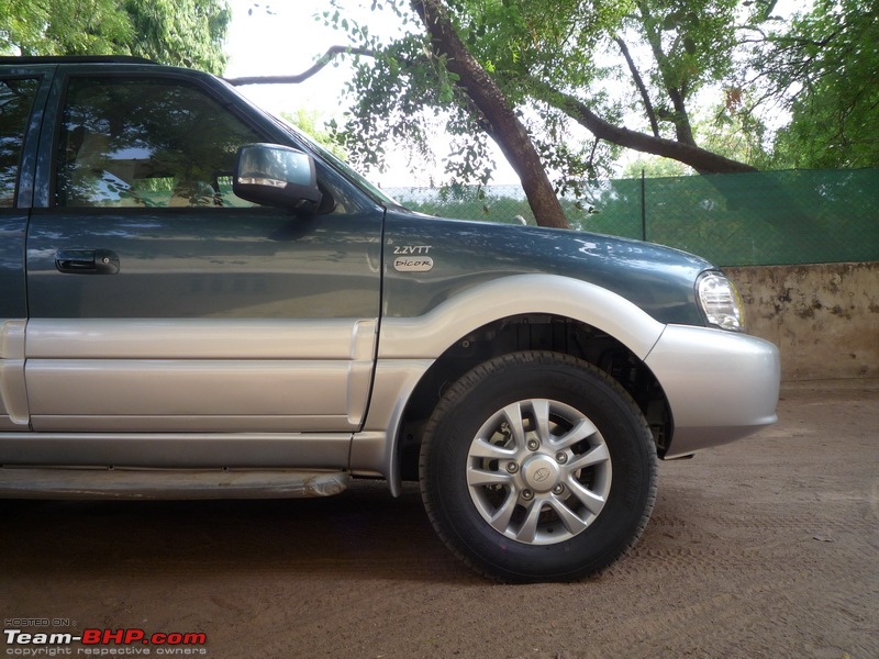 My new Tata Safari GX - Cycus Grey + Artic Silver-p1010593.jpg