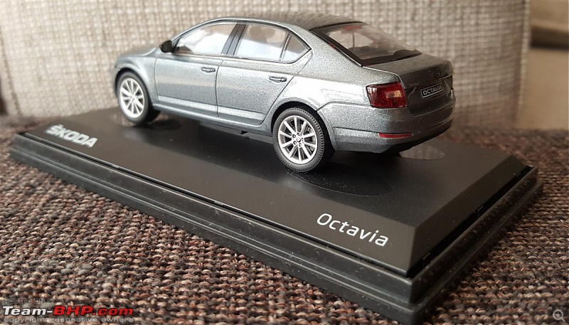 Review: Skoda Octavia (3rd-gen)-20150501_162353.jpg