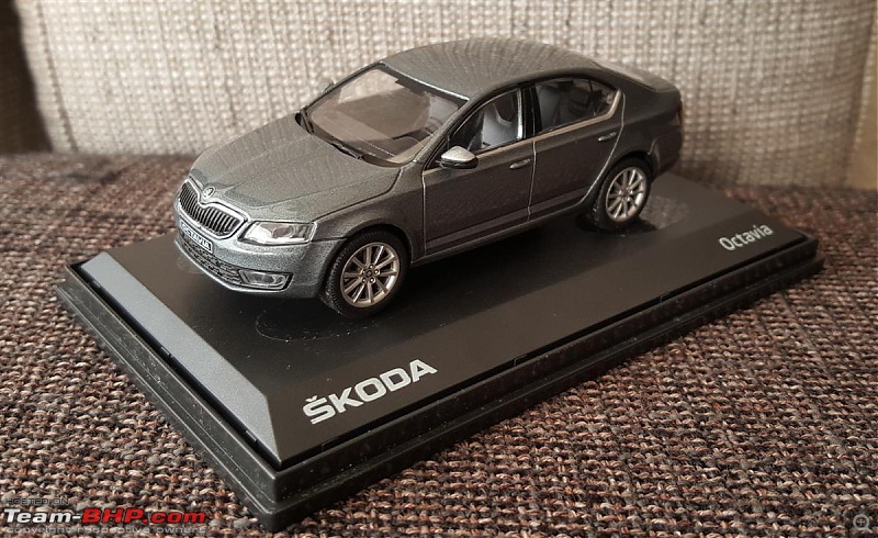 Review: Skoda Octavia (3rd-gen)-20150501_162308.jpg