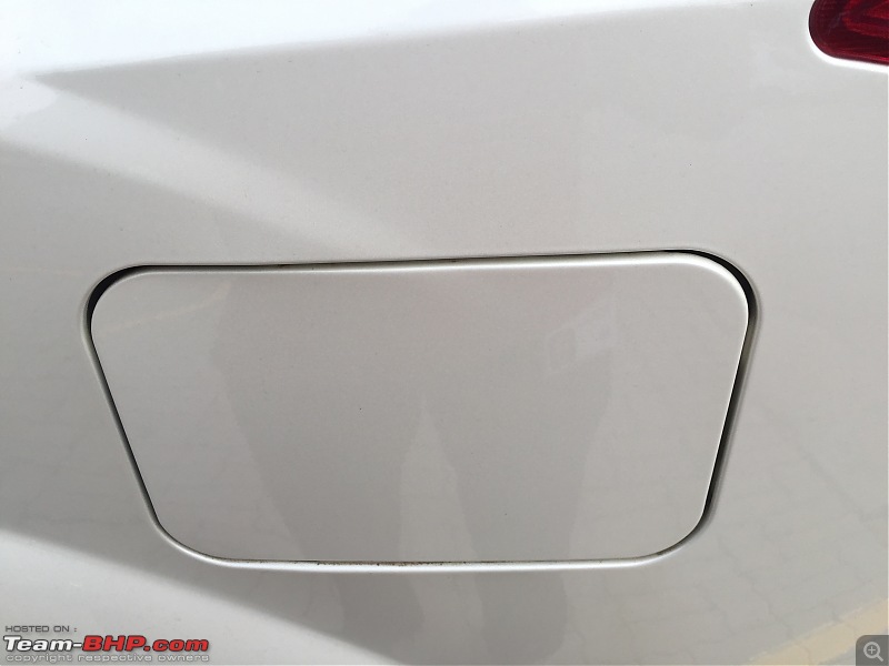 The New Age Mahindra XUV5OO W8 FWD - My Battle Cat's Roar EDIT: Now sold!-fuel-lid.jpg