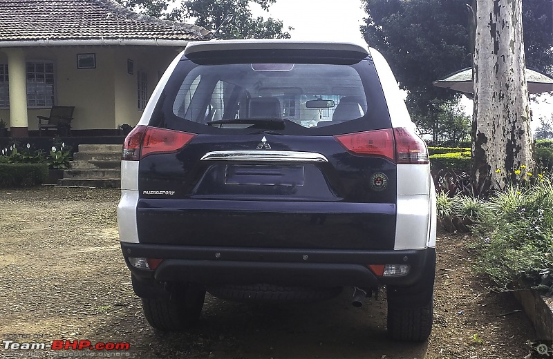 My three red diamonds : Mitsubishi Pajero Sport in blue & white-psback-copy.jpg