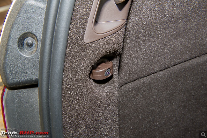 Ownership Review: Mercedes-Benz GLE 250D 4MATIC-what-hooks-these.jpg