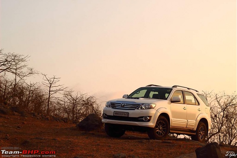 Toyota Fortuner 4x4 AT : My Furteela Ghonga. 2 years and 1,00,000 km up! EDIT: Now sold.-fortuner-2.jpg