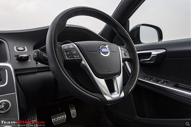 Driven: Volvo S60 Polestar-2-steering.jpg