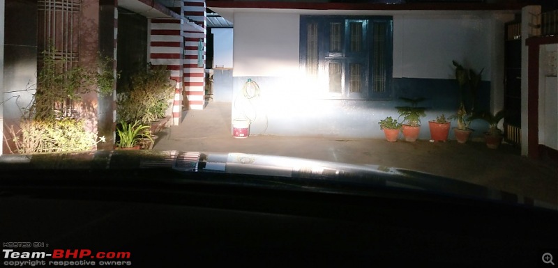 Operation Khoj: Maruti Vitara Brezza ZDi+. EDIT: Car sold - Page 7-6-headlight-lowhigh-beam.jpg