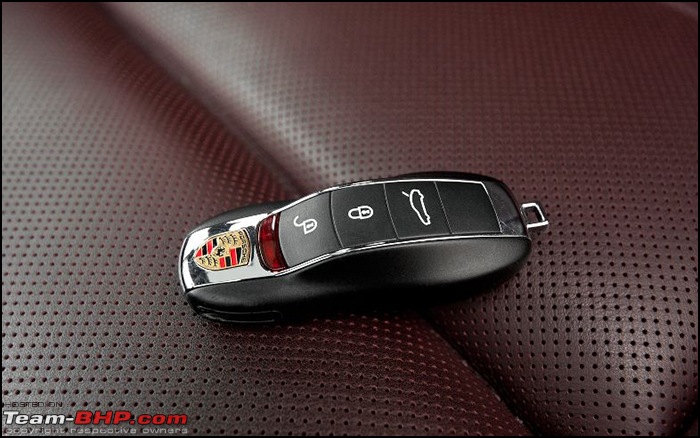 Porsche Panamera Edition Diesel : My new daily drive-key-fob.jpg