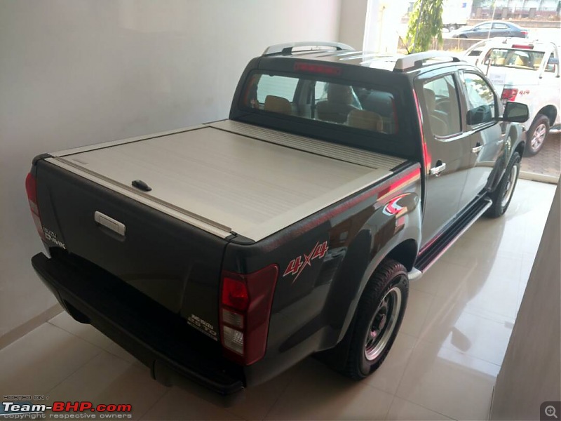 Owner's take: My Isuzu V-Cross 4x4-roller-lid-fitted.jpg