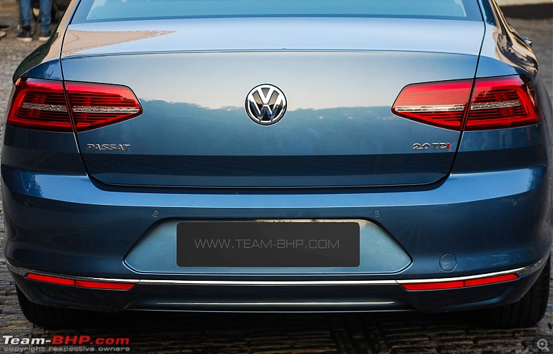 Driven: Volkswagen Passat-29.-rear-bumper_1.jpg