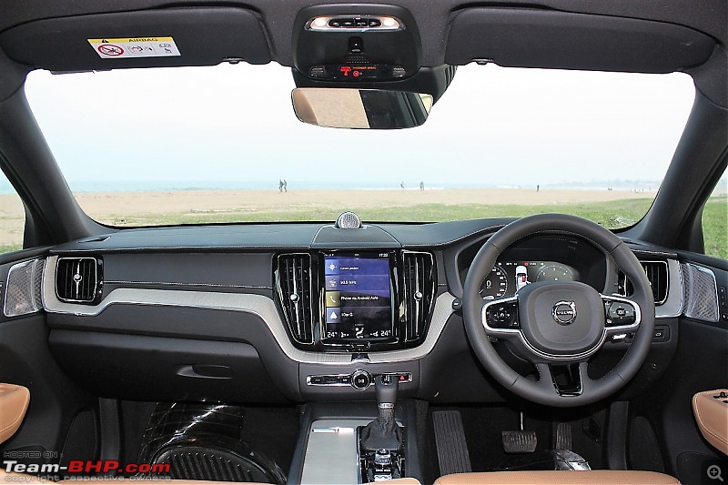 Driven: Volvo XC60-xc60dash.jpg