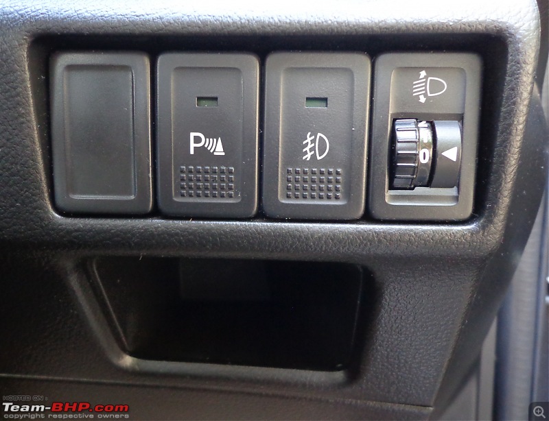 CROSSing the line: My pre-worshipped Maruti S-Cross 1.6 Alpha-045-fog-switch.jpg