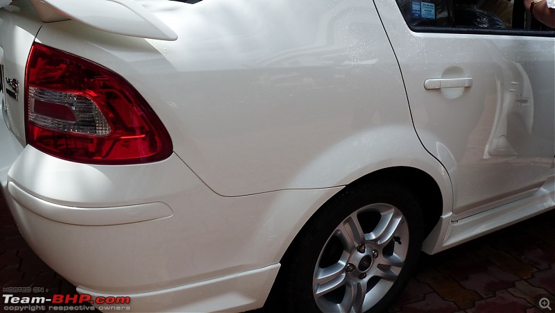 frankmehta gets a CARGASM: Ford Fiesta S Diamond White EDIT - REVIEW on pg10-p1020191-desktop-resolution.jpg