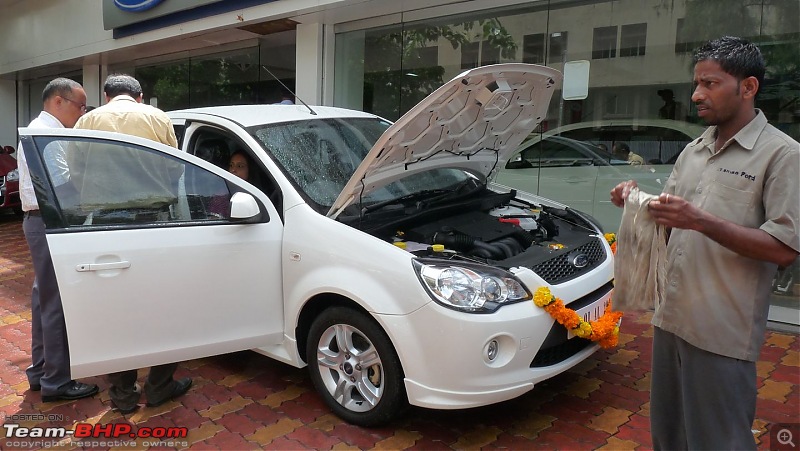 frankmehta gets a CARGASM: Ford Fiesta S Diamond White EDIT - REVIEW on pg10-p1020183-desktop-resolution.jpg