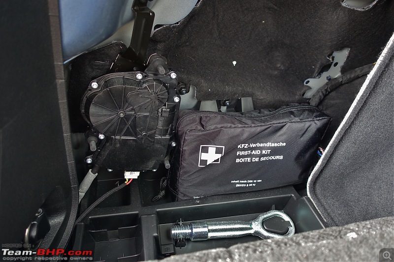 A GT joins a GT - Estoril Blue BMW 330i GT M-Sport comes home-first-aid-kit.jpg