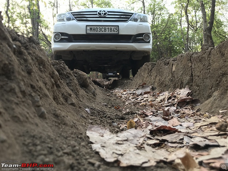 Toyota Fortuner 4x4 AT : My Furteela Ghonga. 2 years and 1,00,000 km up! EDIT: Now sold.-jungle-trail.jpg