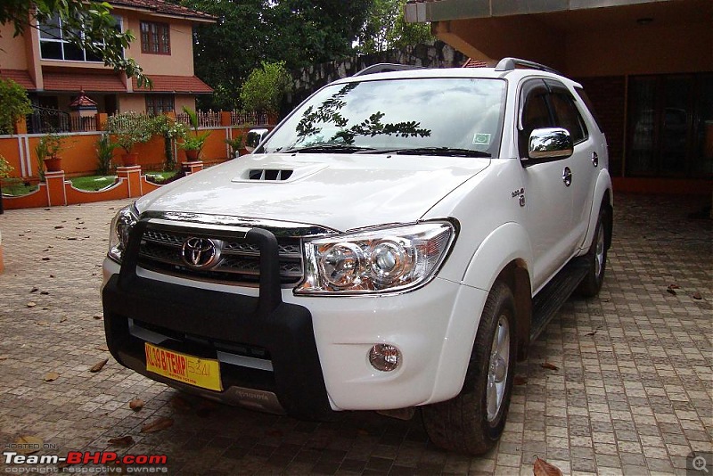 First Drive on the Fortuner EDIT : Launched @ 18.45 lakhs!-dsc00737.jpg