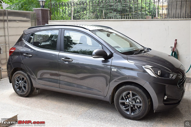 My Hyundai Grand i10 Nios Sportz AMT - Titan Grey-side-profile-dsc_0111.jpg