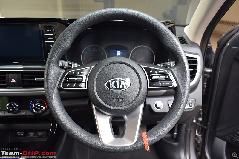 Ownership Review - My Kia Seltos HTK+ 1.5L Petrol 6MT-steering-wheel-dsc_0154.jpg