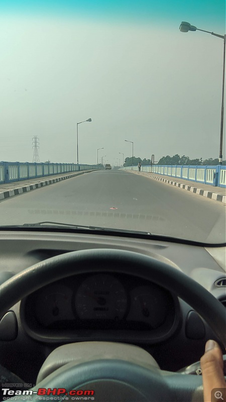 My trusty Korean companion: Pre-owned 2004 Hyundai Santro Xing. EDIT - 1 Lakh km up-drive-1.jpg