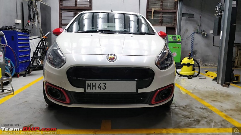 From Grande Punto to the Abarth Punto-abarth_glosswerkz3.jpeg