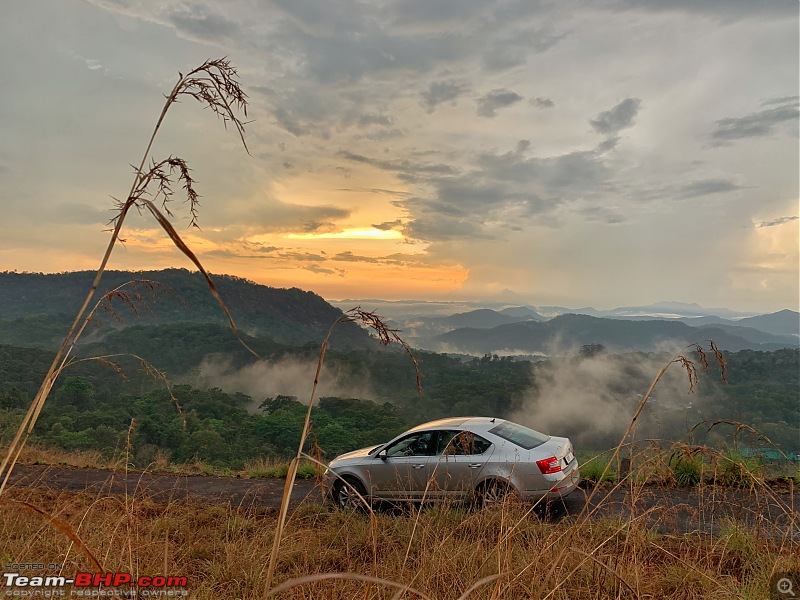 Review: Skoda Octavia (3rd-gen)-20190419_113951334_ios.jpg