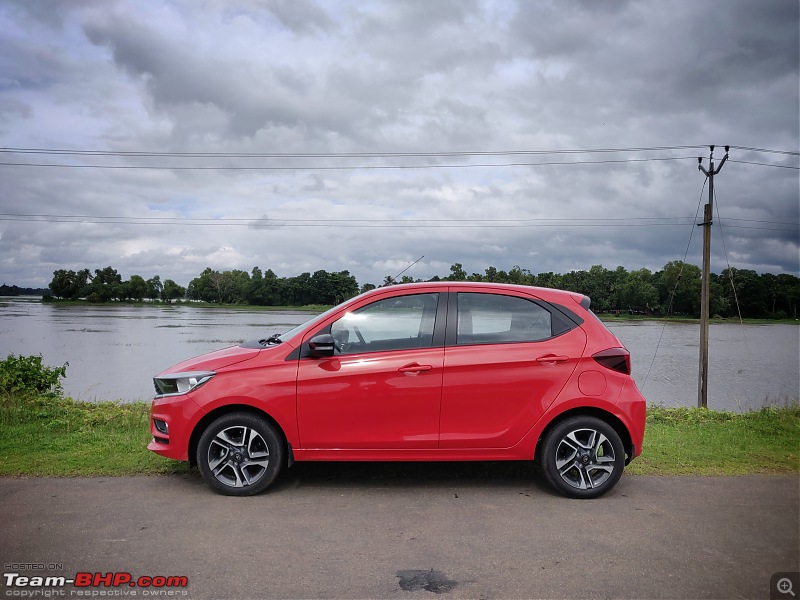 My 2020 Flame Red Tata Tiago XZA+ Automatic Review | EDIT: 2 years & 15000 km up-side-1.jpg