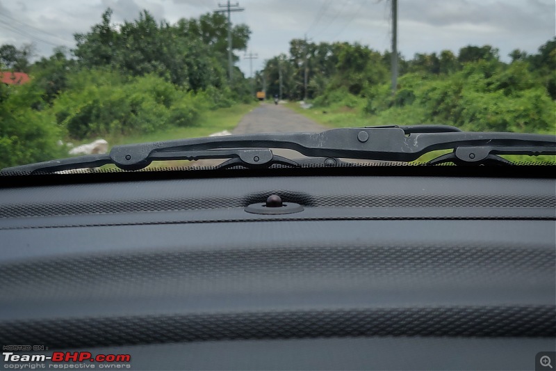 My 2020 Flame Red Tata Tiago XZA+ Automatic Review | EDIT: 2 years & 15000 km up-solar-sensor.jpg