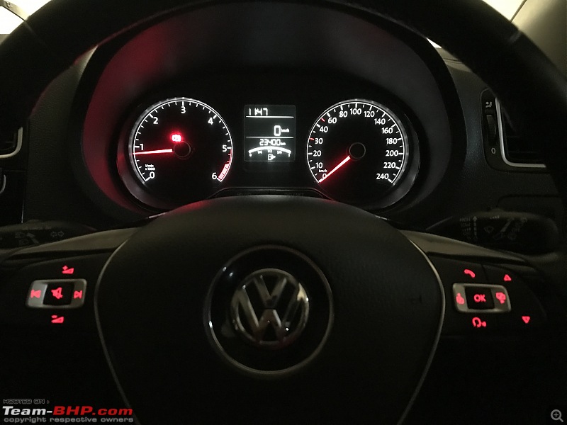 One year with my pre-worshipped VW Polo 1.5L GT TDI-02mid_display_night.jpg