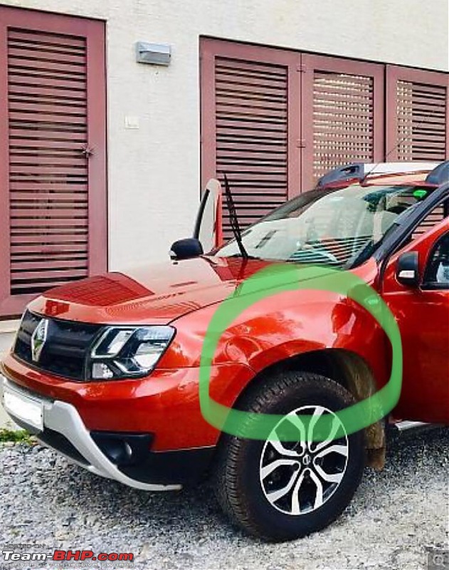 Sold my Nissan Terrano MT, bought a Renault Duster AMT-fenderbend.jpg