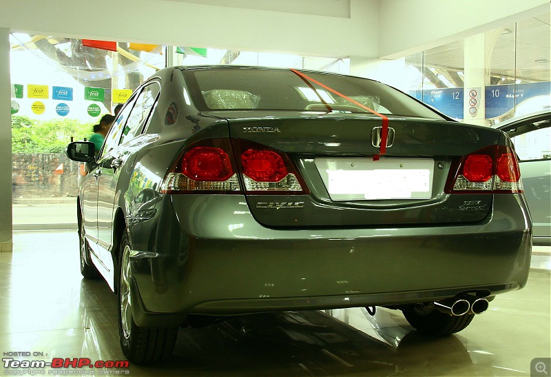 Honda Civic 2009: 'Pure exhilaration' further improved-civic-001.jpg