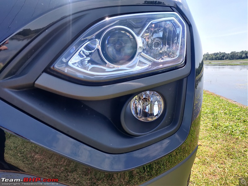 Fifty Shades Of Black: Our Tata Harrier XT Dark Edition Review-harrier_hl-close.jpg