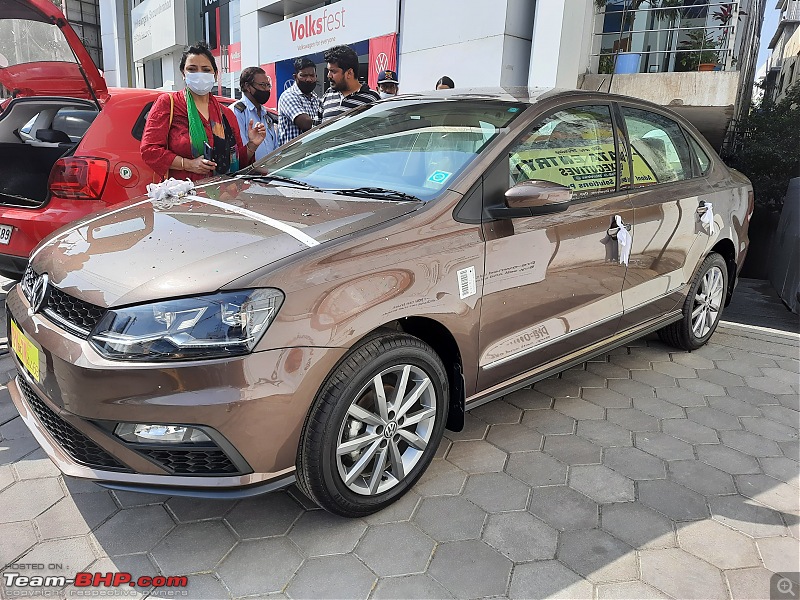 Taco Time! Review of my VW Vento Highline+ TSI MT-fresh-out-showroom.jpg