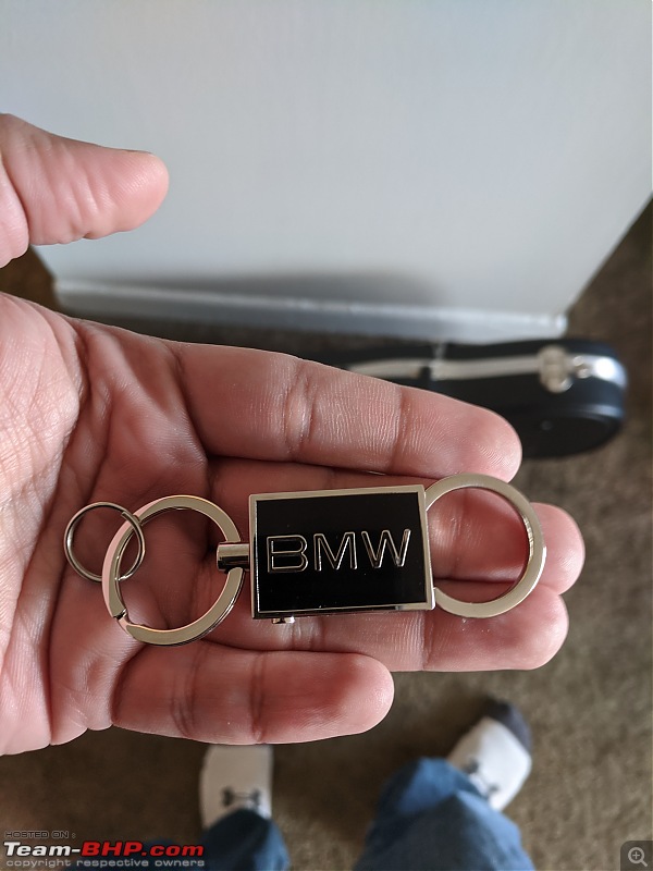 My New Blauer Pfeil | BMW M340i Review-key-ring.jpeg
