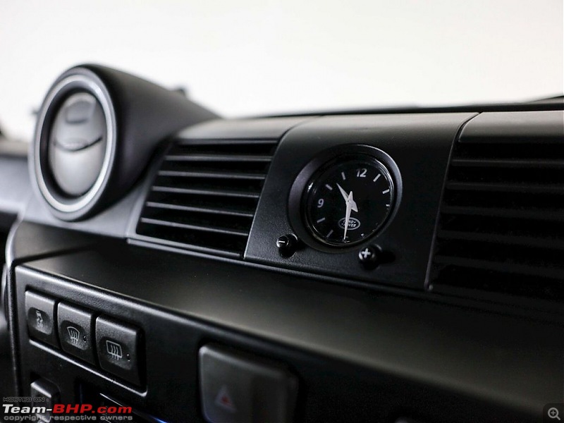 The heartbeat of BlackPearl | Land Rover Defender 90 Review-clock.jpg
