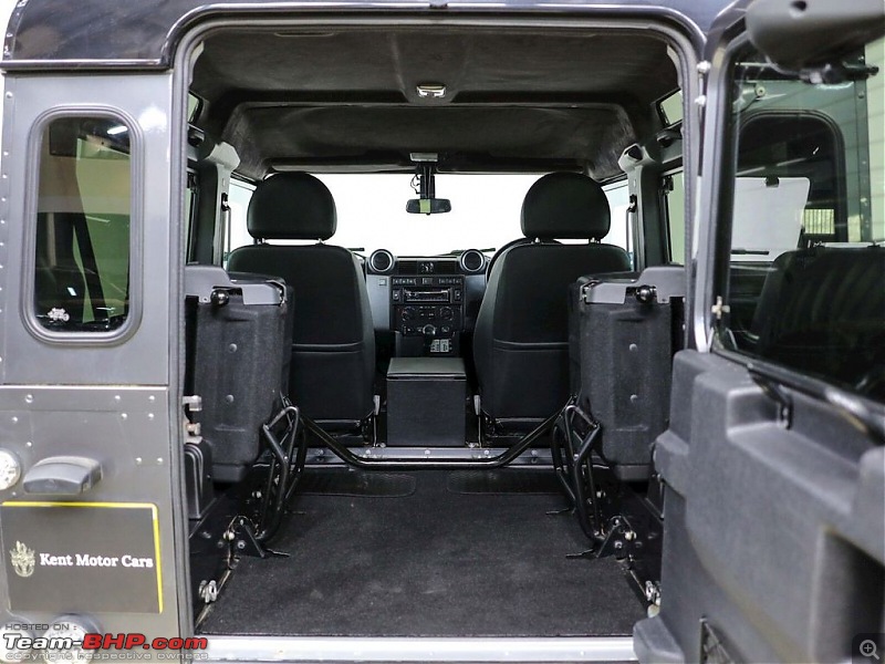 The heartbeat of BlackPearl | Land Rover Defender 90 Review-rear_seats_folded.jpg