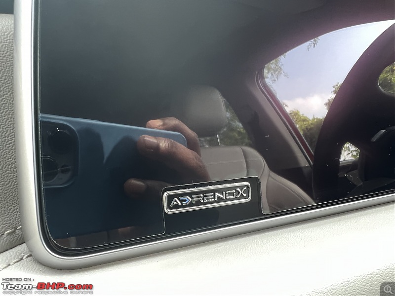 Red Rage - Mahindra XUV7OO - Initial Ownership Review-screenprotector4.jpg