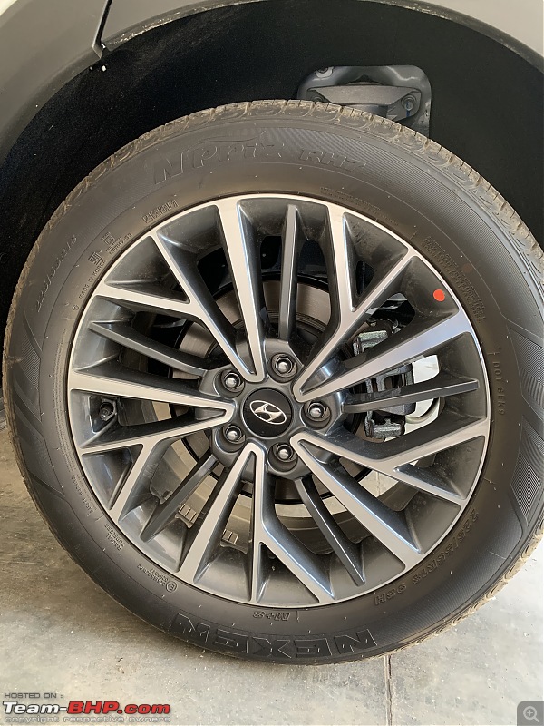 Hyundai Tucson Petrol Automatic Review-wheel.jpg