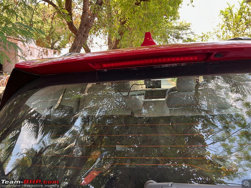 Red Rage - Mahindra XUV7OO - Initial Ownership Review-rvfromoutside.jpeg