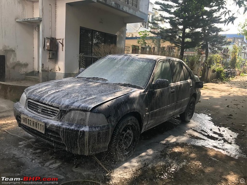 Experience of owning a 1998 Honda City 1.5 EXI as a first car-1st-wash.jpeg