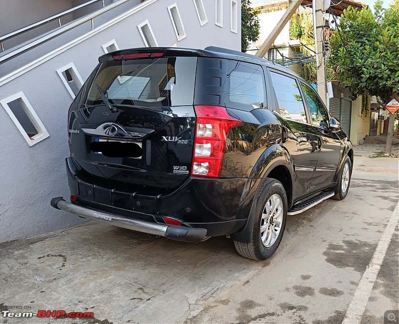 Bought a pre-owned Mahindra XUV500 W10 AT AWD from Spinny.com-car_pic_3.jpeg