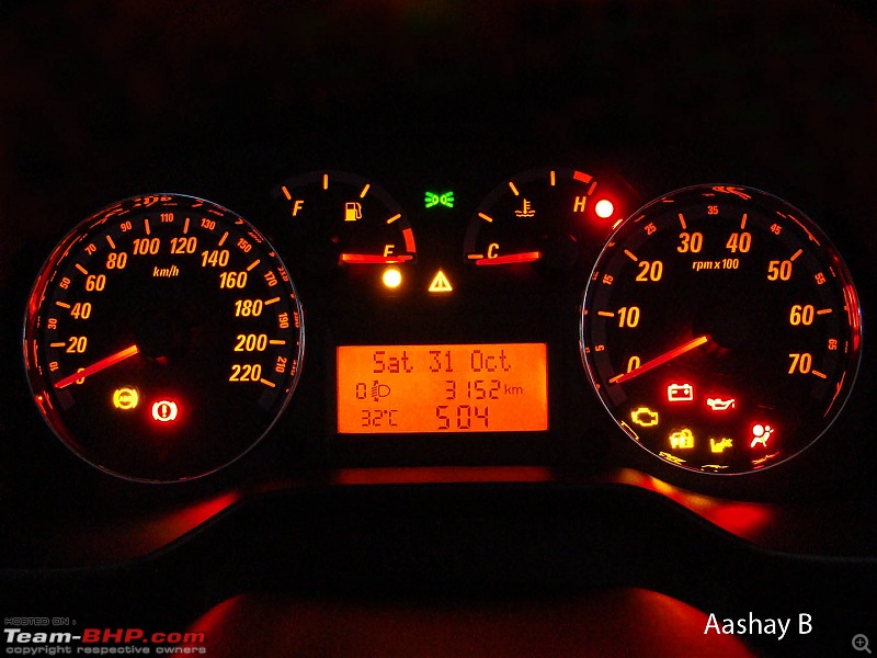 The Rare: 1.4 FIAT GRANDE Punto E+-dash.jpg