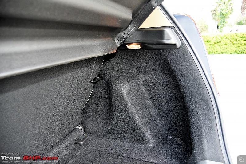 Honda Jazz ZX CVT | Practical family city hatch!-z-boot-lamp.jpg