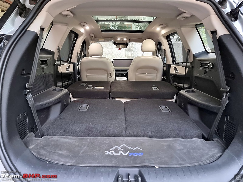 The Silver Surfer | Mahindra XUV700 (AX7L D AT) | Ownership Review-9-mahindra-xuv700-folded-seats-1.jpg