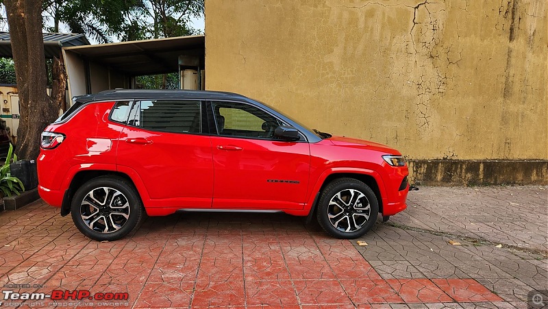 Took a leap of faith and bought Jeep Compass Petrol AT | Ownership Review-profileright.jpg