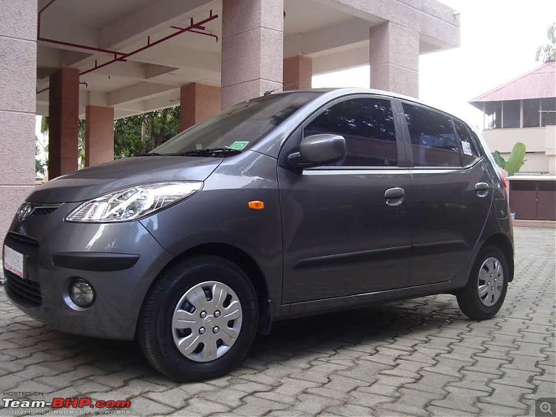 i10 Asta Automatic with Sunroof-i10-auto-asta-1.2diagonal-view.jpg