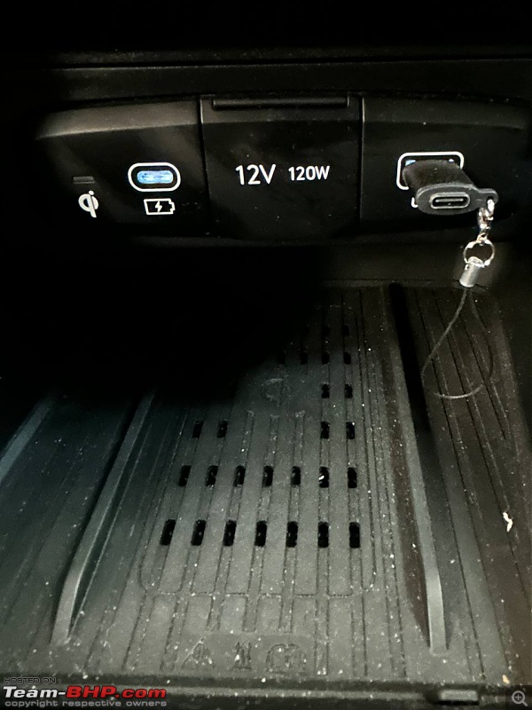 2023 Hyundai Verna SX(O) TGDi MT Tellurian Brown Ownership Review | The Quest for a Powerful Sedan-wireless-charging.jpg