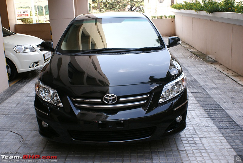 Sparkling new Black Toyota Corolla Altis-dsc02384.jpg