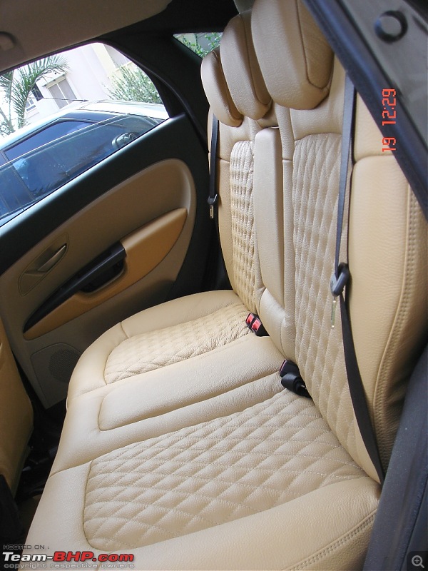 My Beauty ---> Fiat Linea- HipHop Black-new-car-seat-19-dec-2009-016.jpg