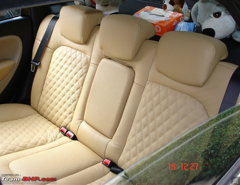 My Beauty ---> Fiat Linea- HipHop Black-new-car-seat-19-dec-2009-036.jpg